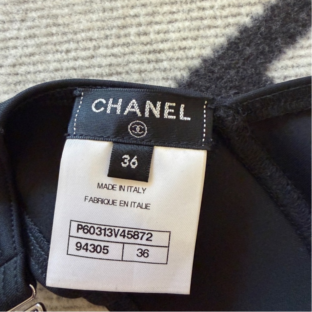CHANEL cropped halter top - Picture 6 of 6